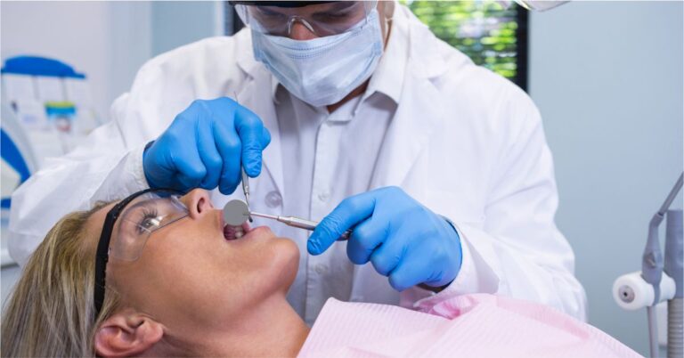 What To Expect During Dental Implant Treatment?