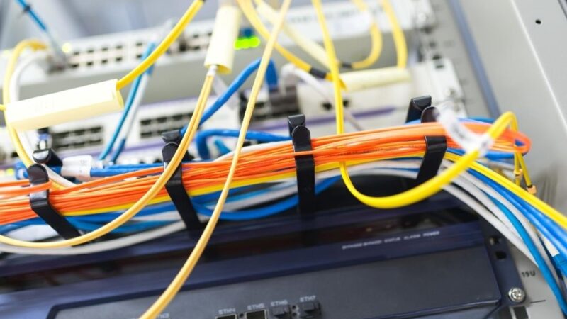 Fiber Optic Cables Vs. Copper Cables—What’s The Difference?