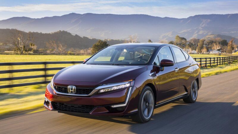 How to Sell an Old Car Instantly at a Good Price Offer?